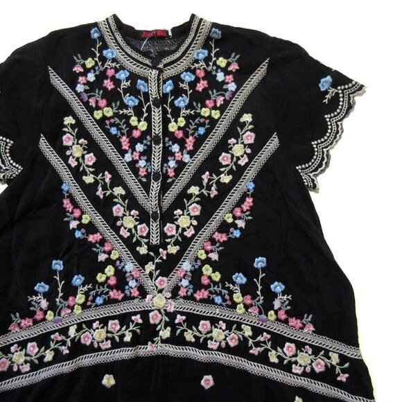NWT Johnny Was Viola Tunic in Black Floral Embroidered Henley Blouse Top S $285 - Picture 3 of 7